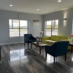 Hometowne Studios By Red Roof San Antonio E - Frost Bank Center